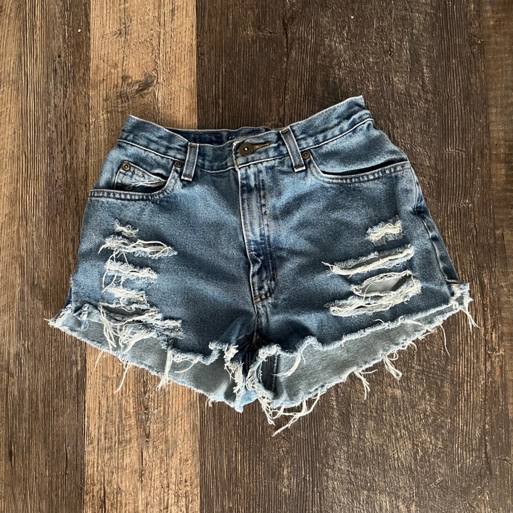 Liz Claiborne Denim Shorts Distressed Ripped High Waist Blue Size‎ 6
